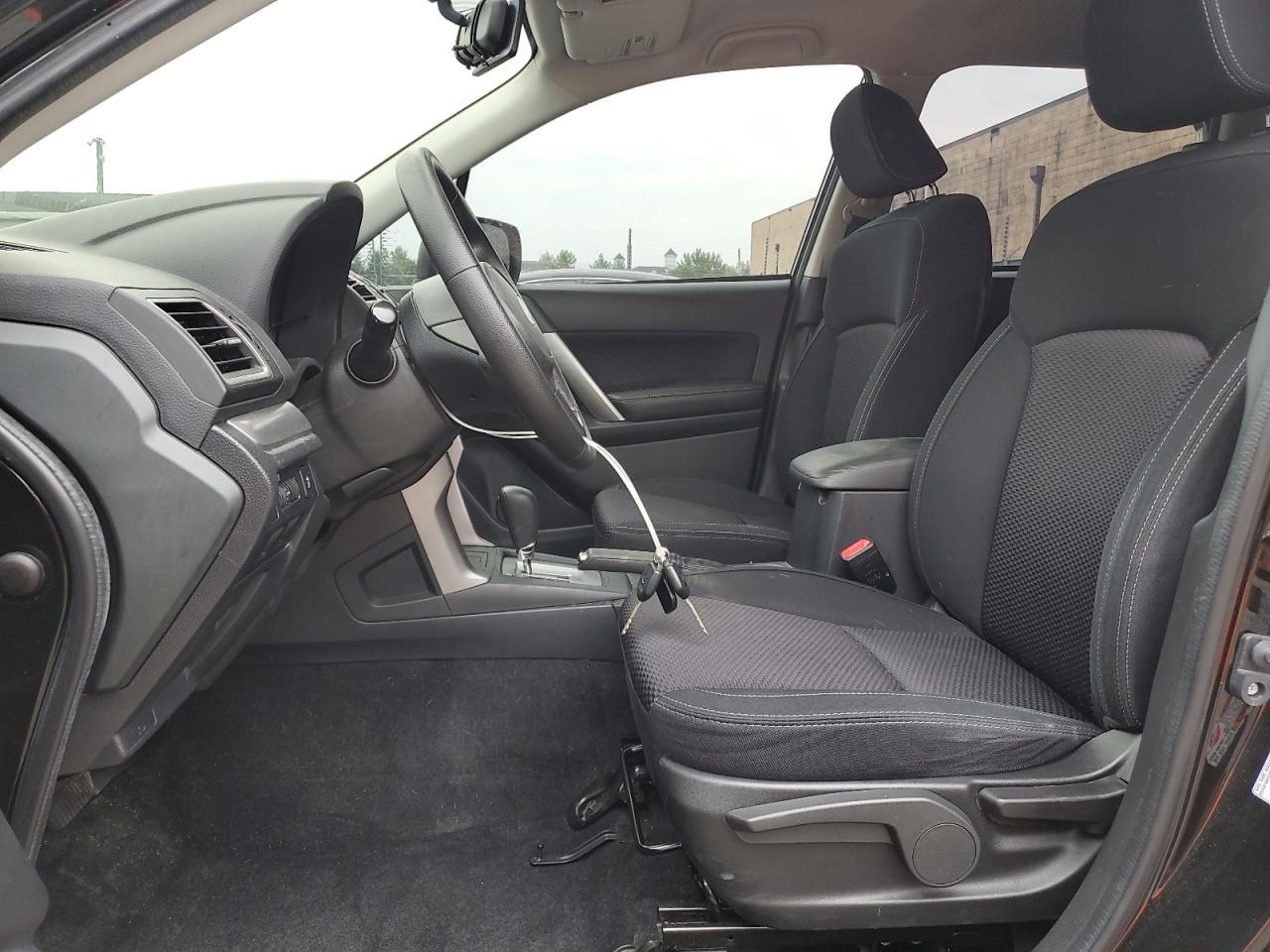 2017 Subaru Forester 2.5I - Image 7