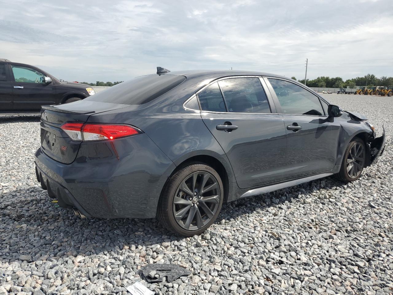 2023 Toyota Corolla Se - Image 3