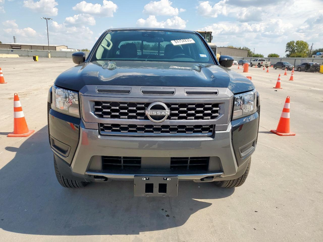 2025 Nissan Frontier S - Фото 5