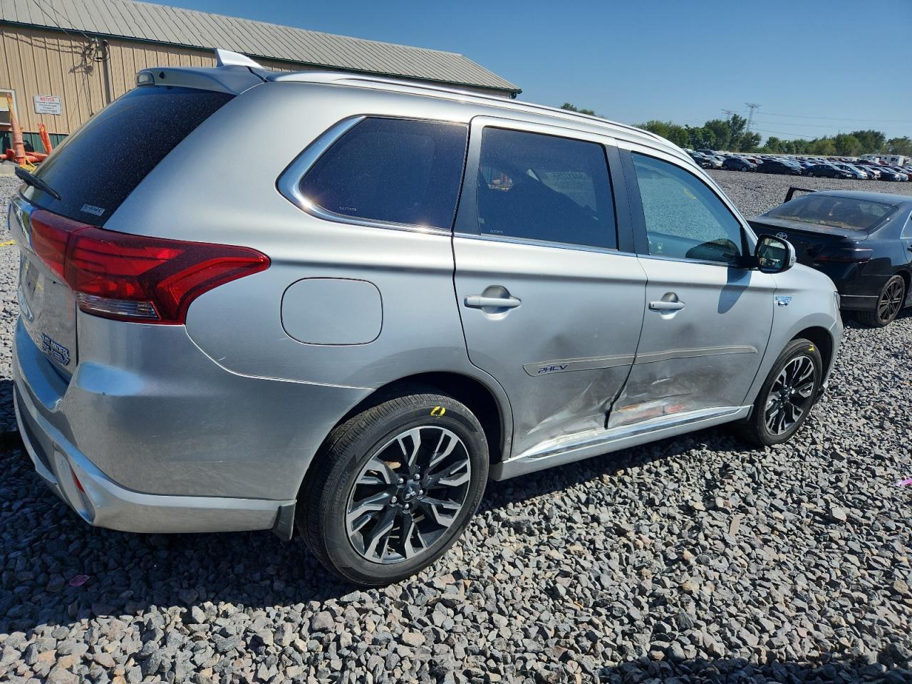 2018 Mitsubishi Outlander Se - Image 3