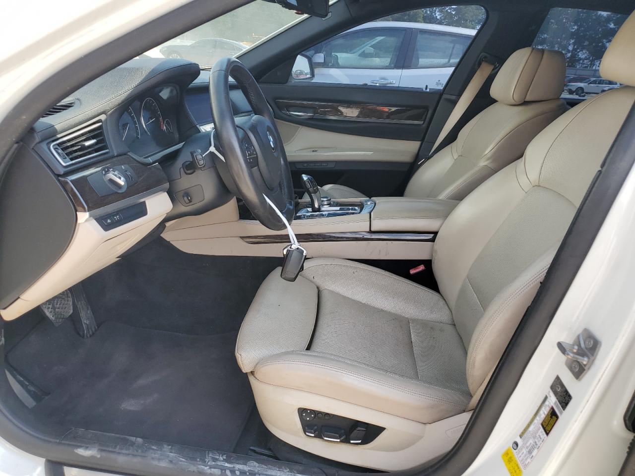 2011 BMW 750 I - Image 7
