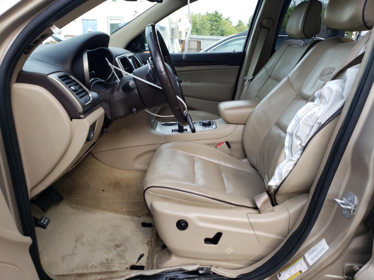 2015 Jeep Grand Cherokee Overland - Image 7