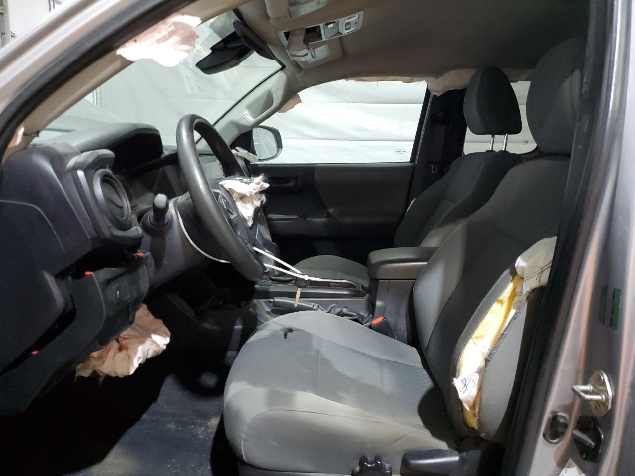 2020 Toyota Tacoma Access Cab - Фото 7