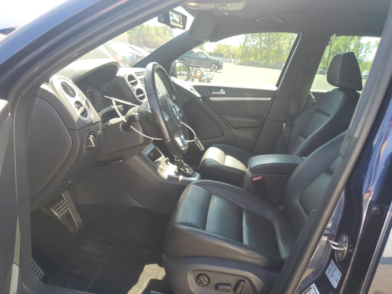 2016 Volkswagen Tiguan S - Image 7