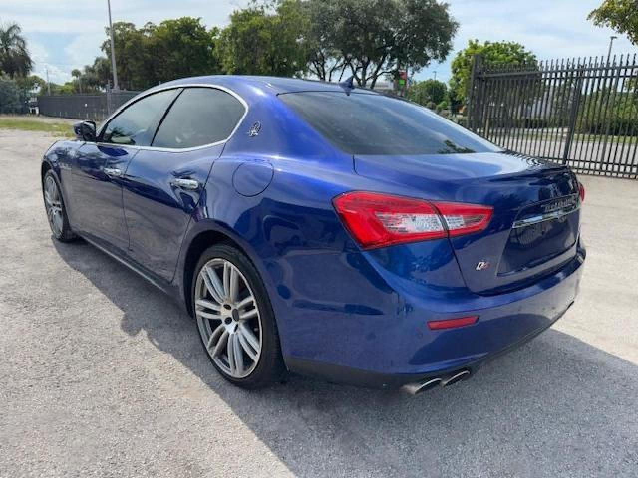 2016 Maserati Ghibli S - Image 2