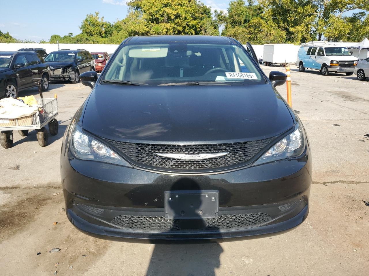2023 Chrysler Voyager Lx - Фото 5