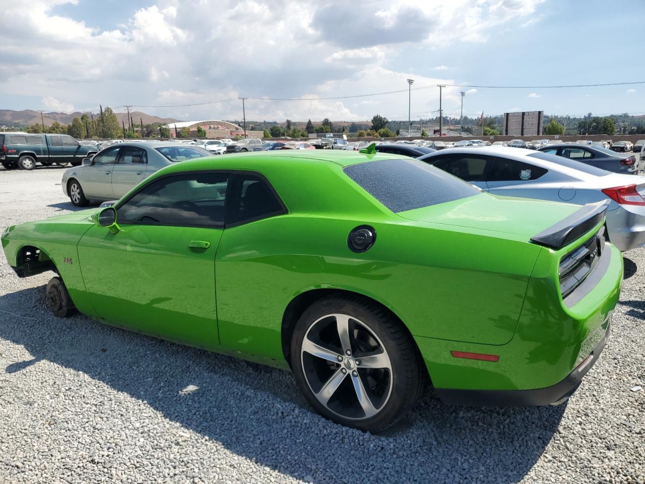 2017 Dodge Challenger R/T - Фото 2