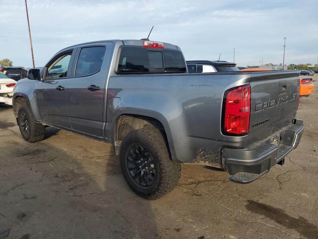 2022 Chevrolet Colorado Z71 - Фото 2