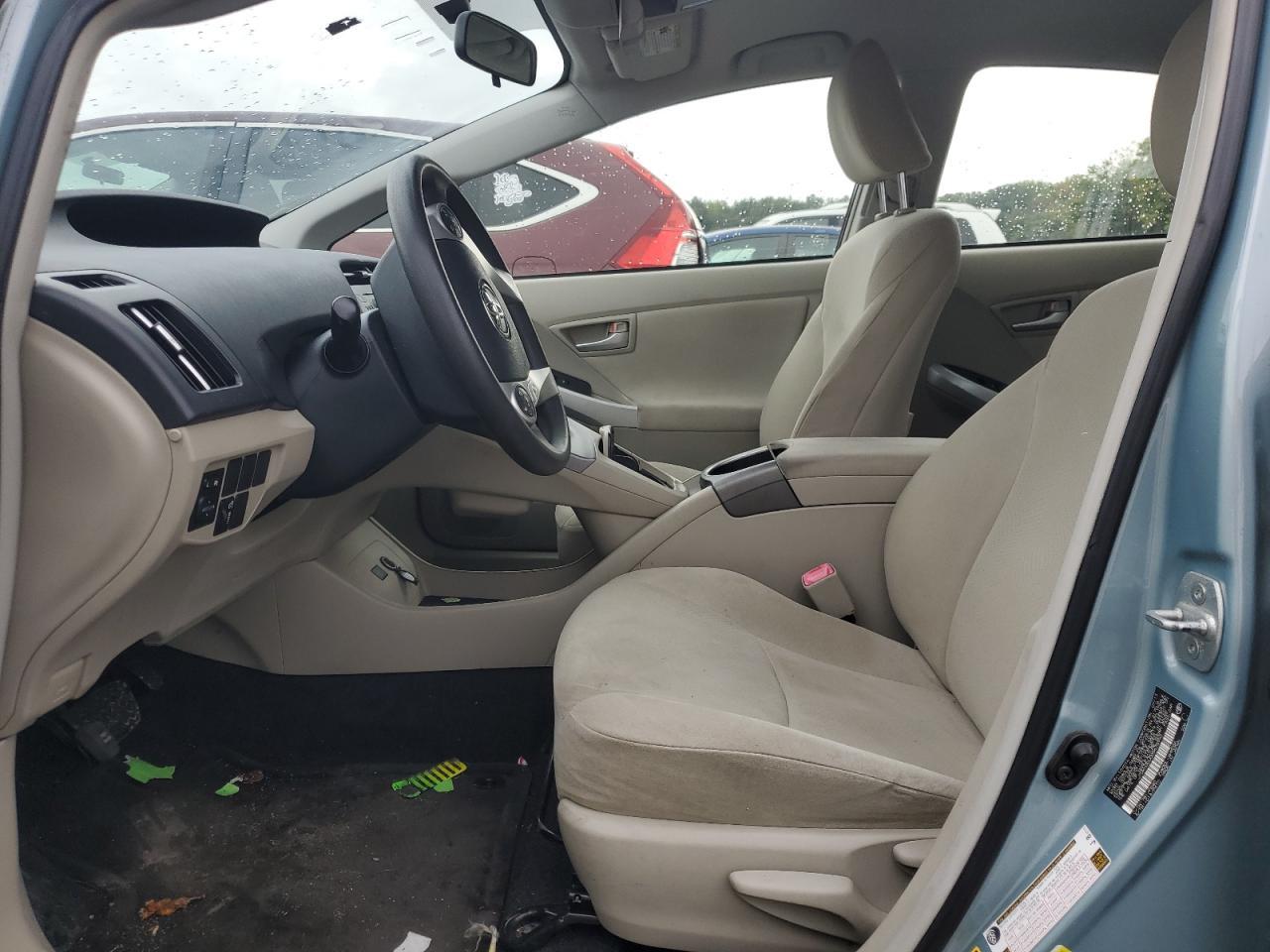 2013 Toyota Prius - Фото 7