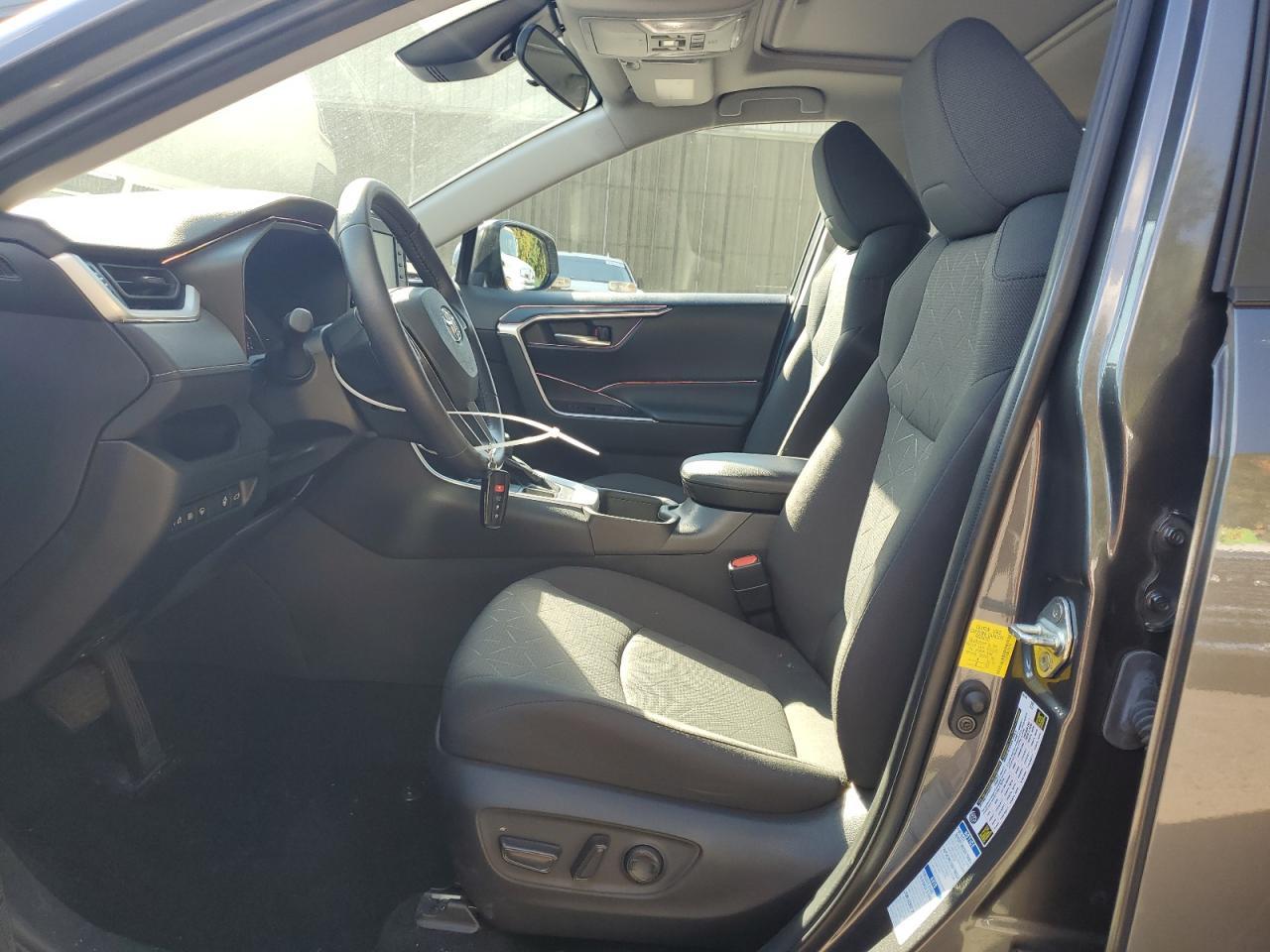 2022 Toyota Rav4 Xle - Image 7