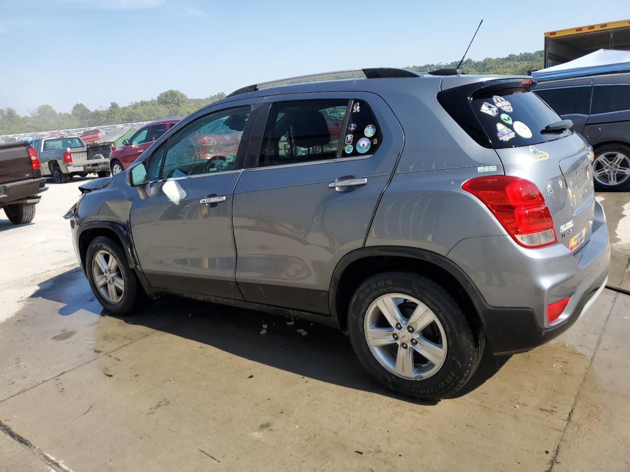 2019 Chevrolet Trax 1Lt - Image 2