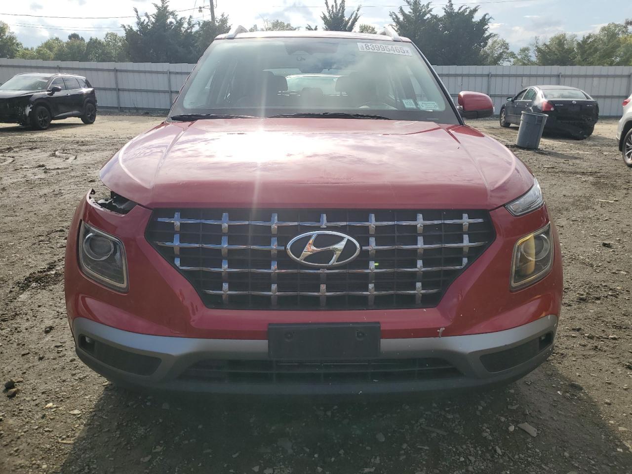 2023 Hyundai Venue Sel - Image 5