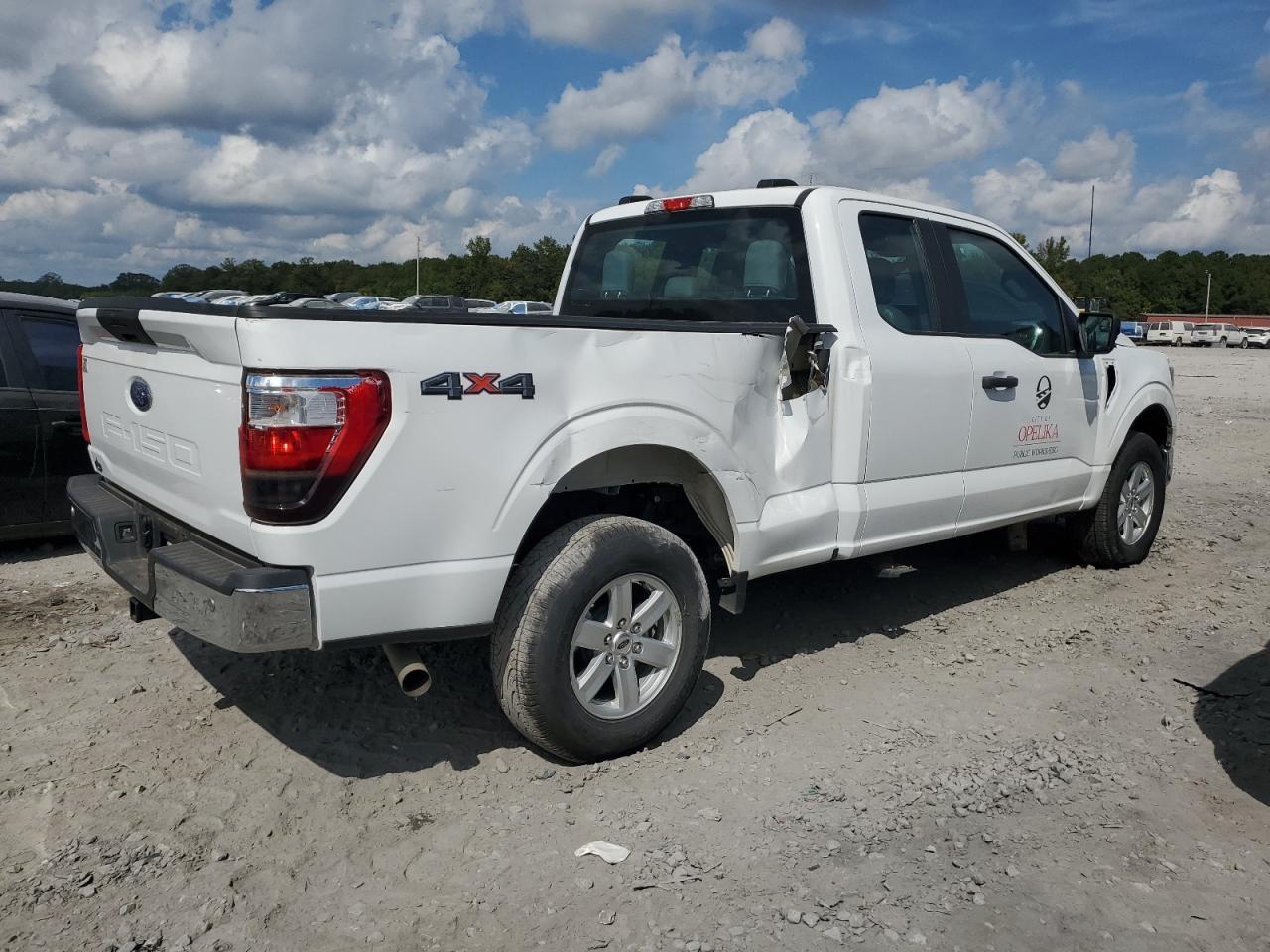 2023 Ford F150 Super Cab - Image 3