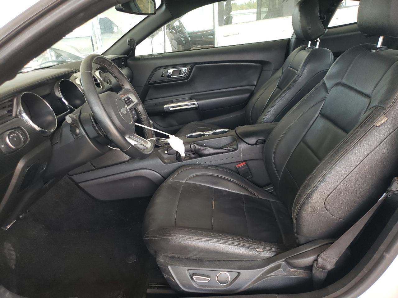 2016 Ford Mustang - Фото 7