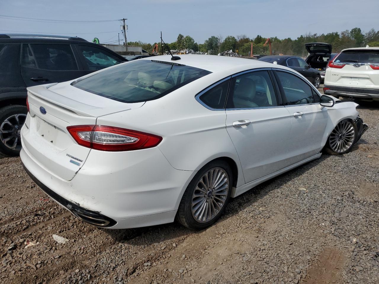 2016 Ford Fusion Titanium - Фото 3