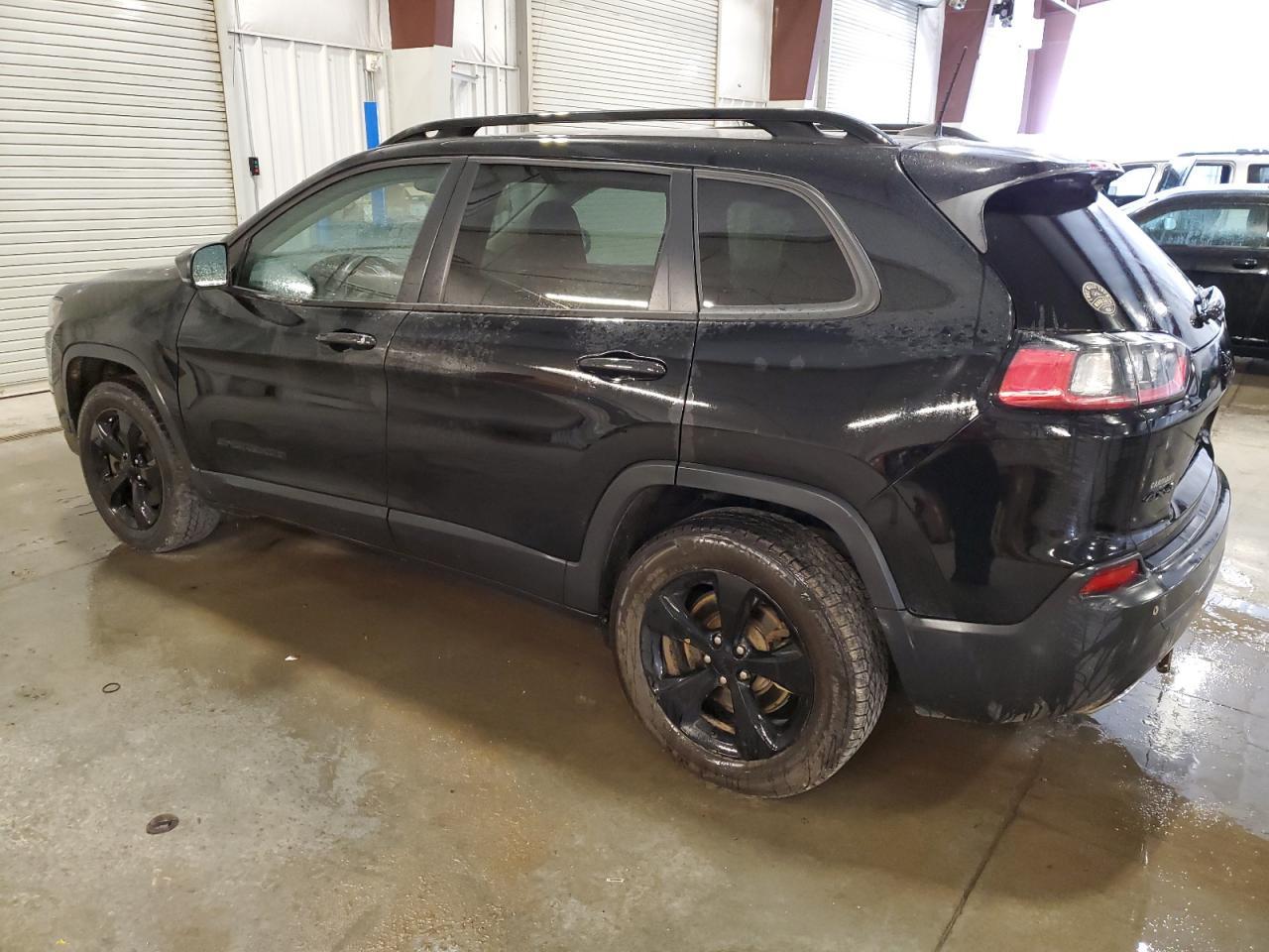 2019 Jeep Cherokee Latitude Plus - Фото 2