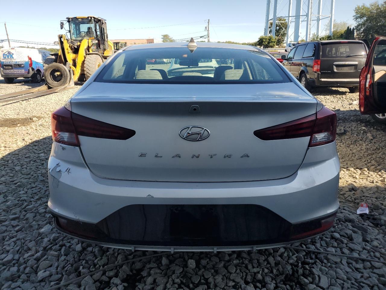 2019 Hyundai Elantra Sel - Фото 6