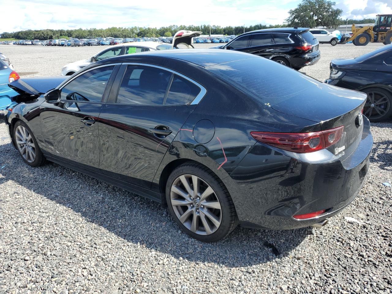 2019 Mazda 3 Preferred Plus - Фото 2