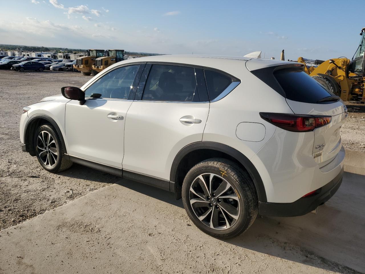 2023 Mazda Cx-5 Premium - Фото 2