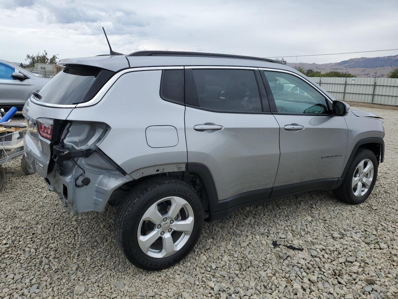 2019 Jeep Compass Latitude - Фото 3