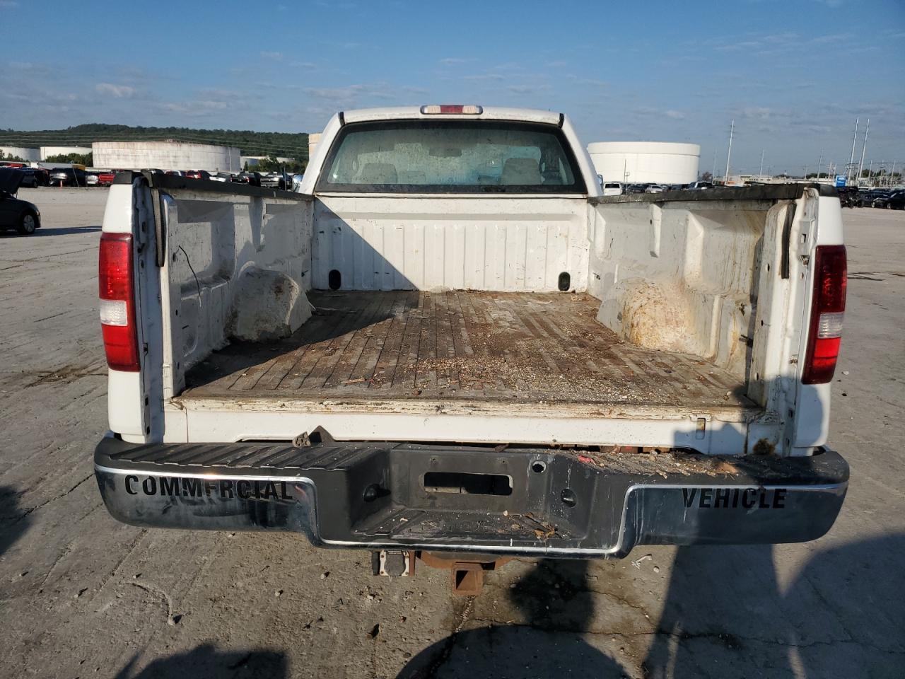2005 Ford F150 - Image 6