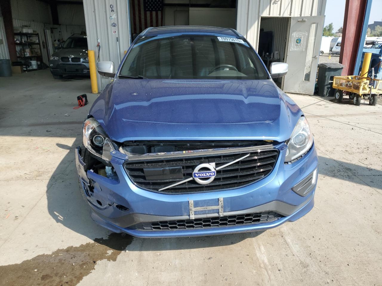 2017 Volvo Xc60 T6 R-Design Platinum - Фото 5