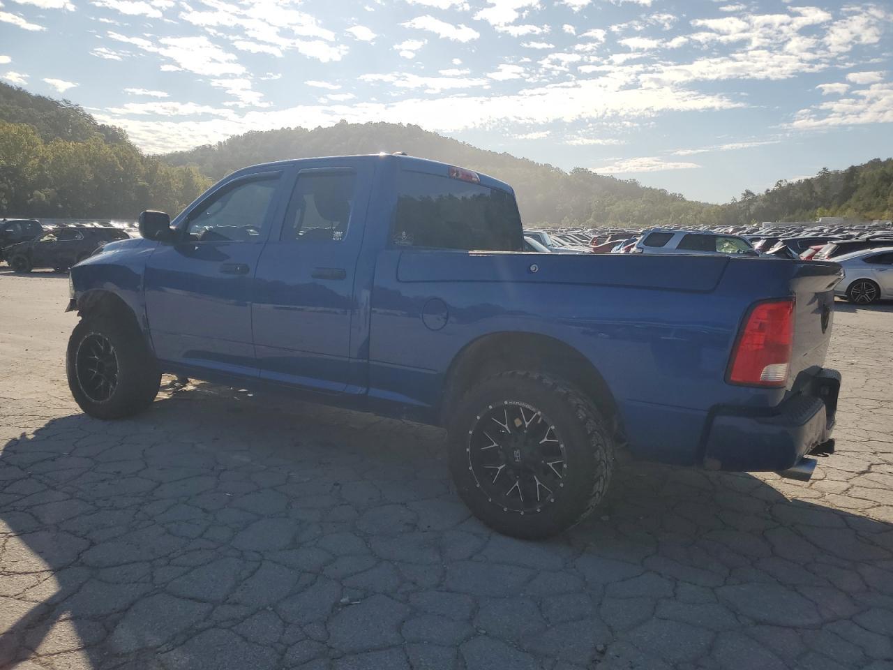 2019 Ram 1500 Classic Tradesman - Image 2