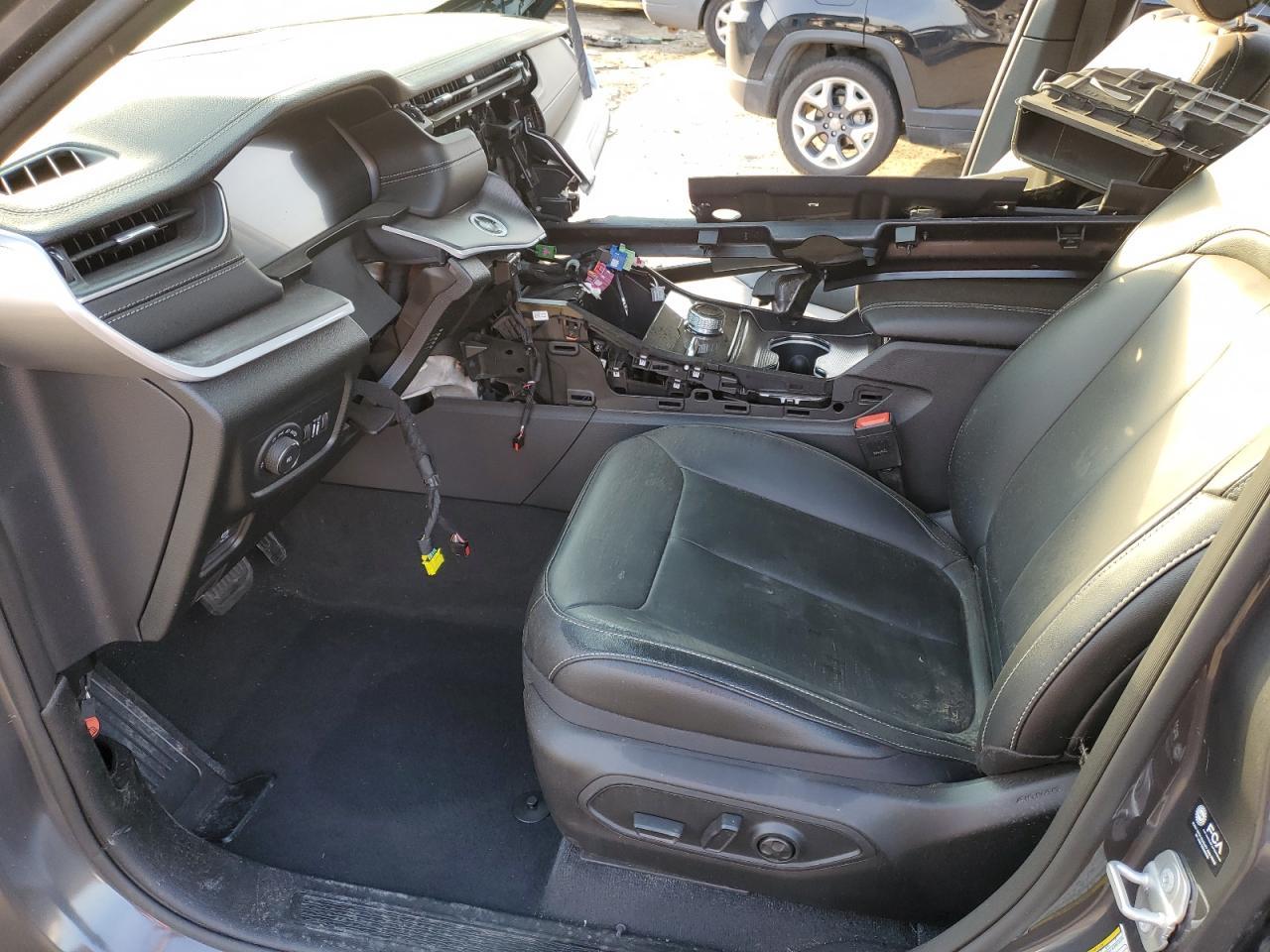 2025 Jeep Grand Cherokee Limited - Image 7