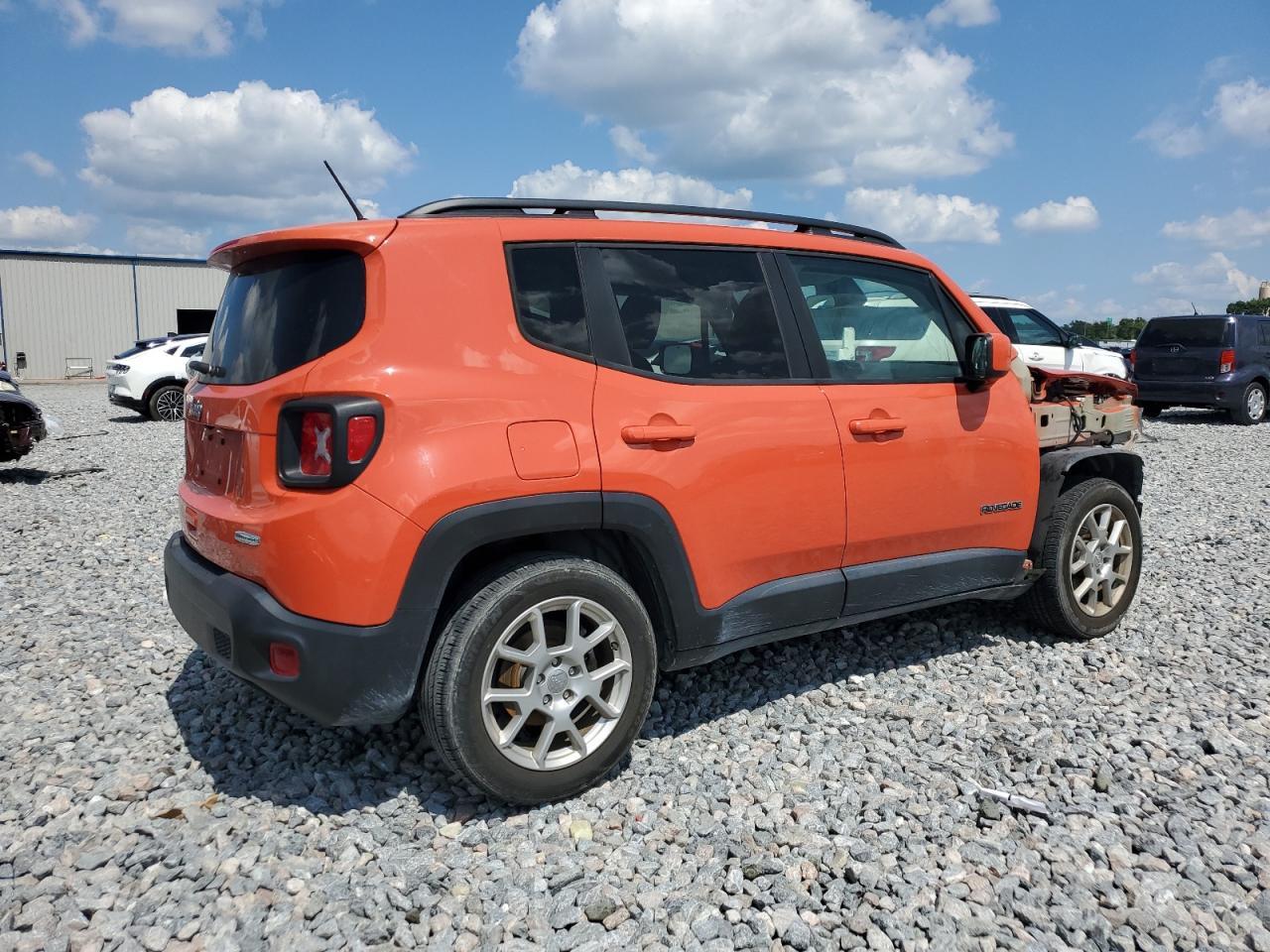 2019 Jeep Renegade Latitude - Фото 3