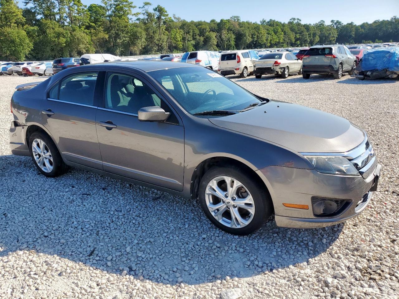 2012 Ford Fusion Se - Фото 4