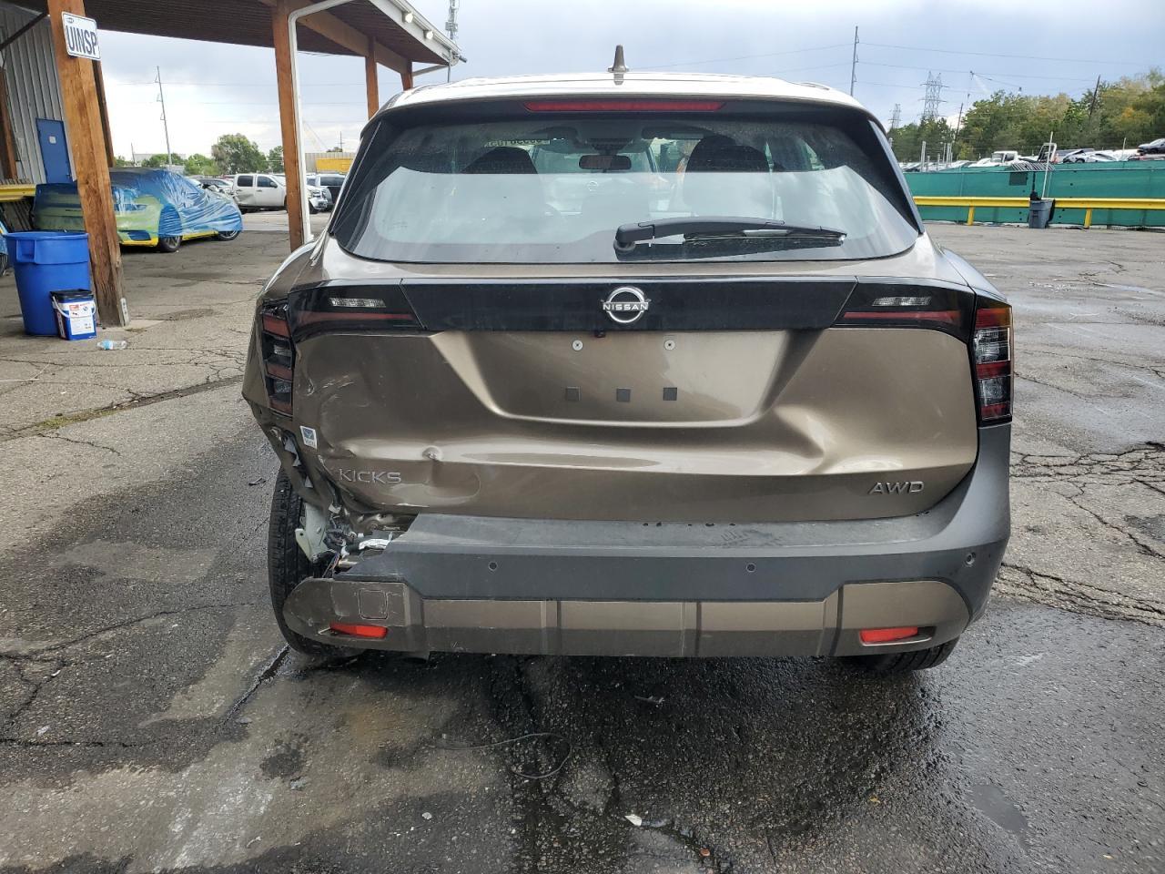 2025 Nissan Kicks S - Фото 6