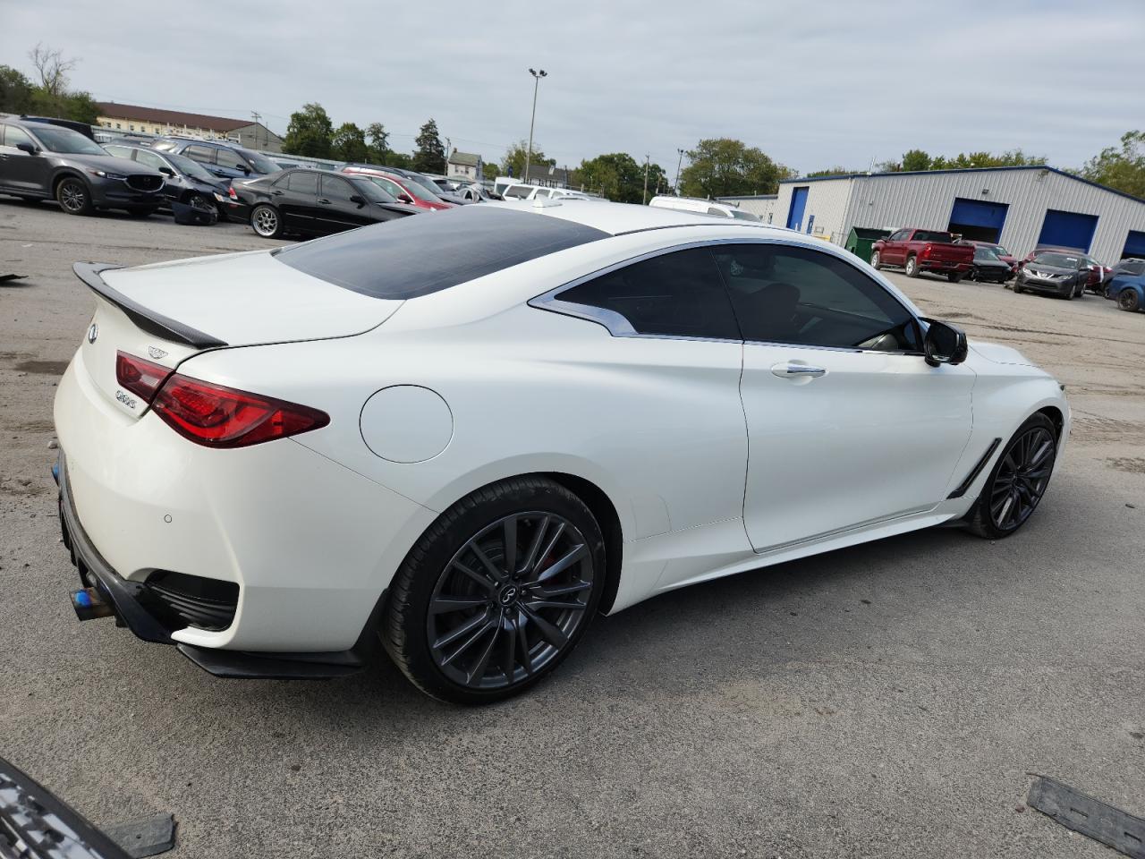 2017 Infiniti Q60 Red Sport 400 - Image 3