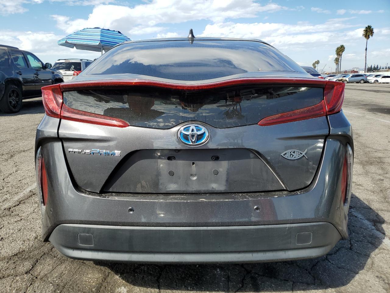 2018 Toyota Prius Prime - Фото 6