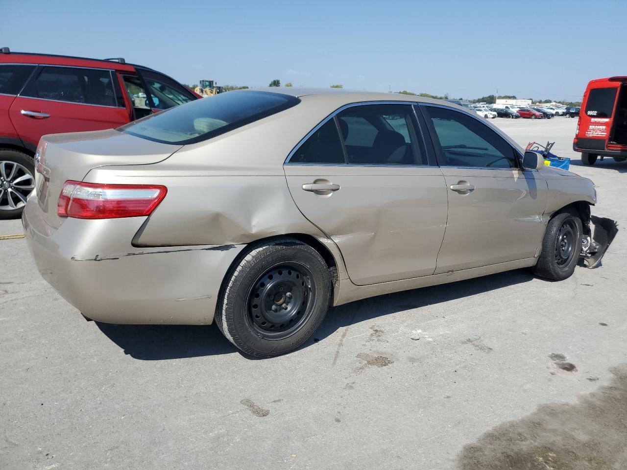 2009 Toyota Camry Base - Фото 3