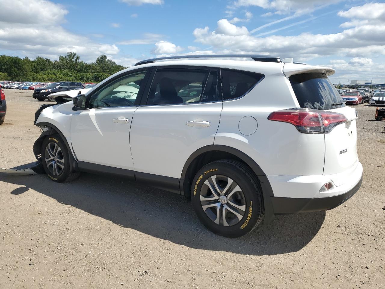 2017 Toyota Rav4 Le - Image 2