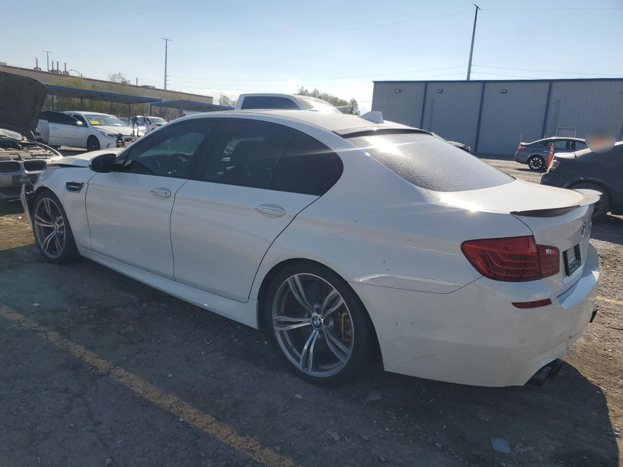 2015 BMW M5 - Image 2