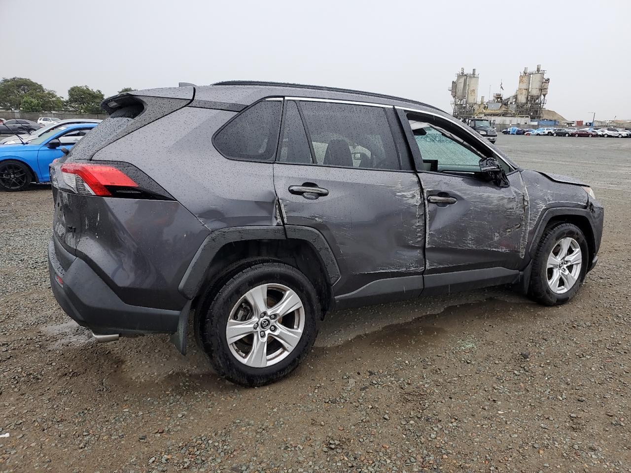2019 Toyota Rav4 Xle - Image 3