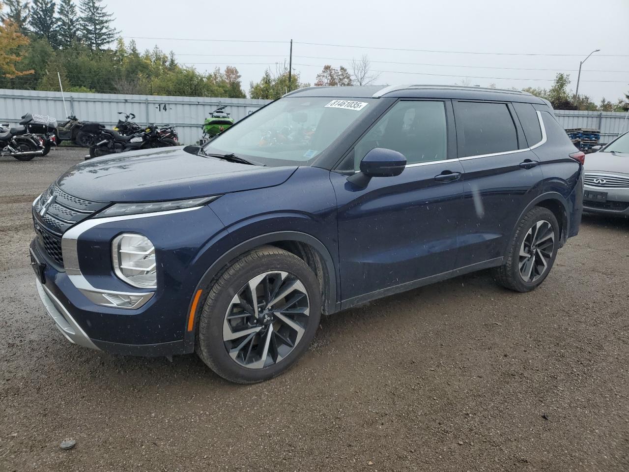 2022 Mitsubishi Outlander Se