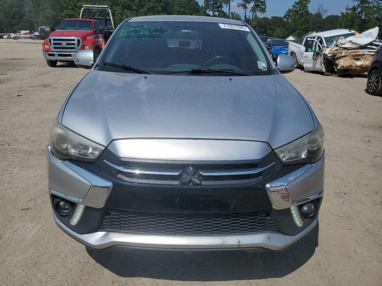 2018 Mitsubishi Outlander Sport Es - Image 5