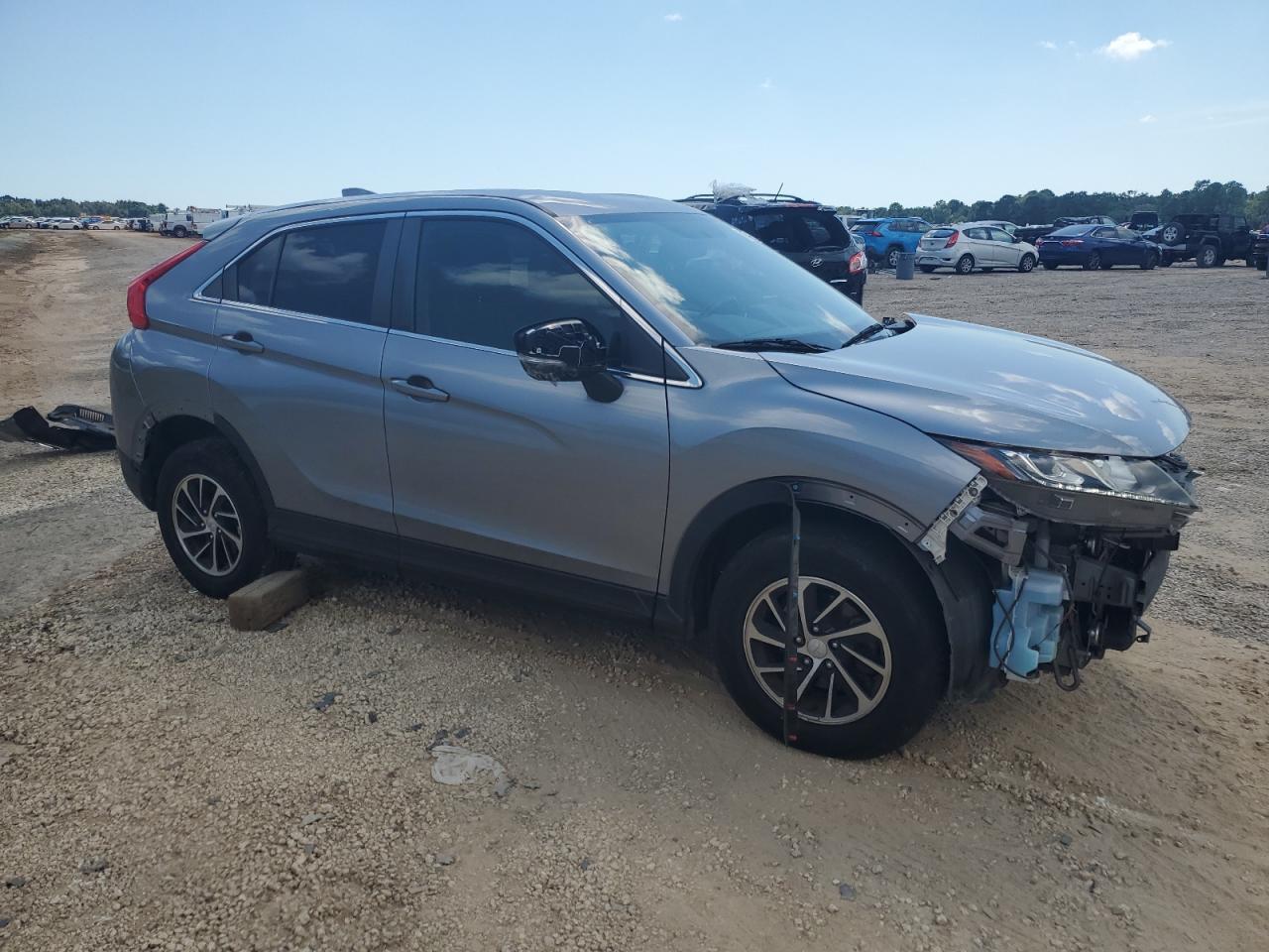 2020 Mitsubishi Eclipse Cross Es - Image 4
