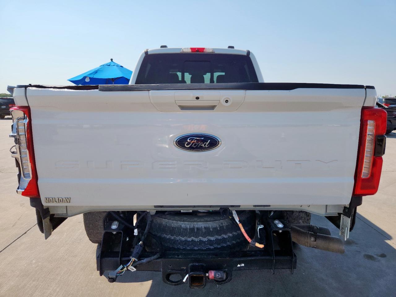 2023 Ford F250 Super Duty - Image 6