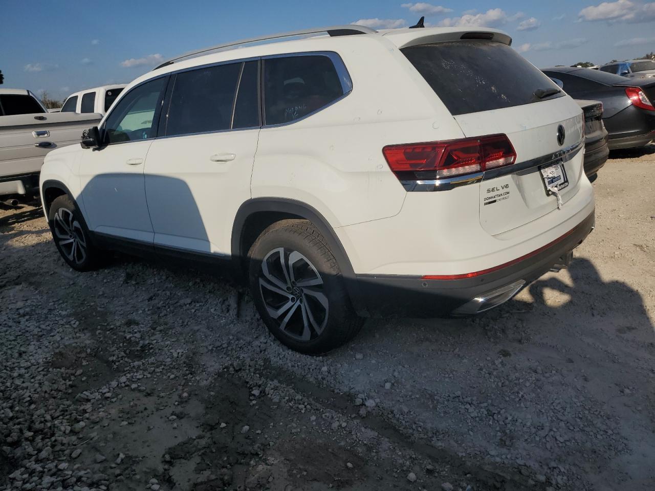2021 Volkswagen Atlas Sel Premium - Фото 2