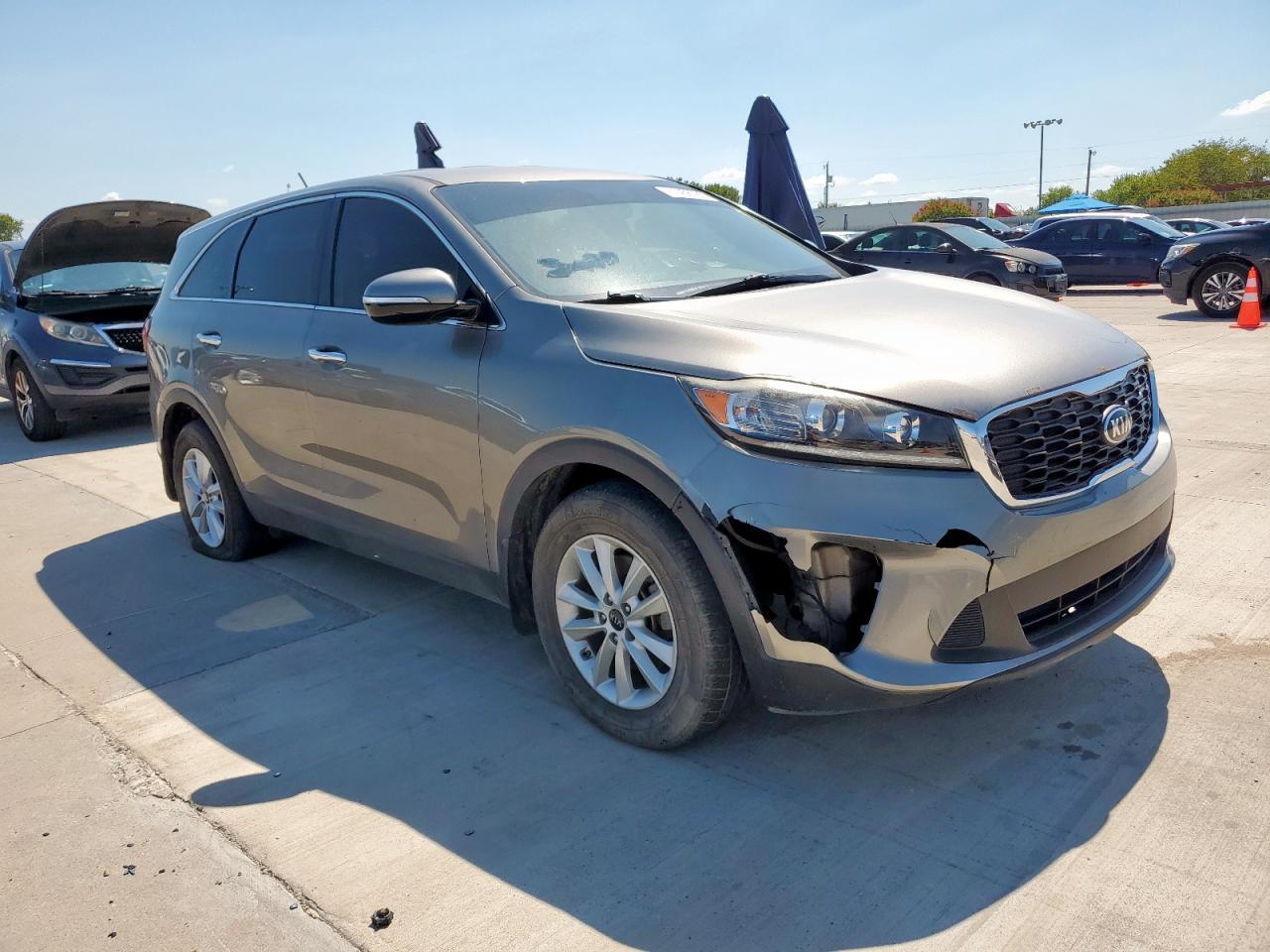 2019 Kia Sorento L - Image 4