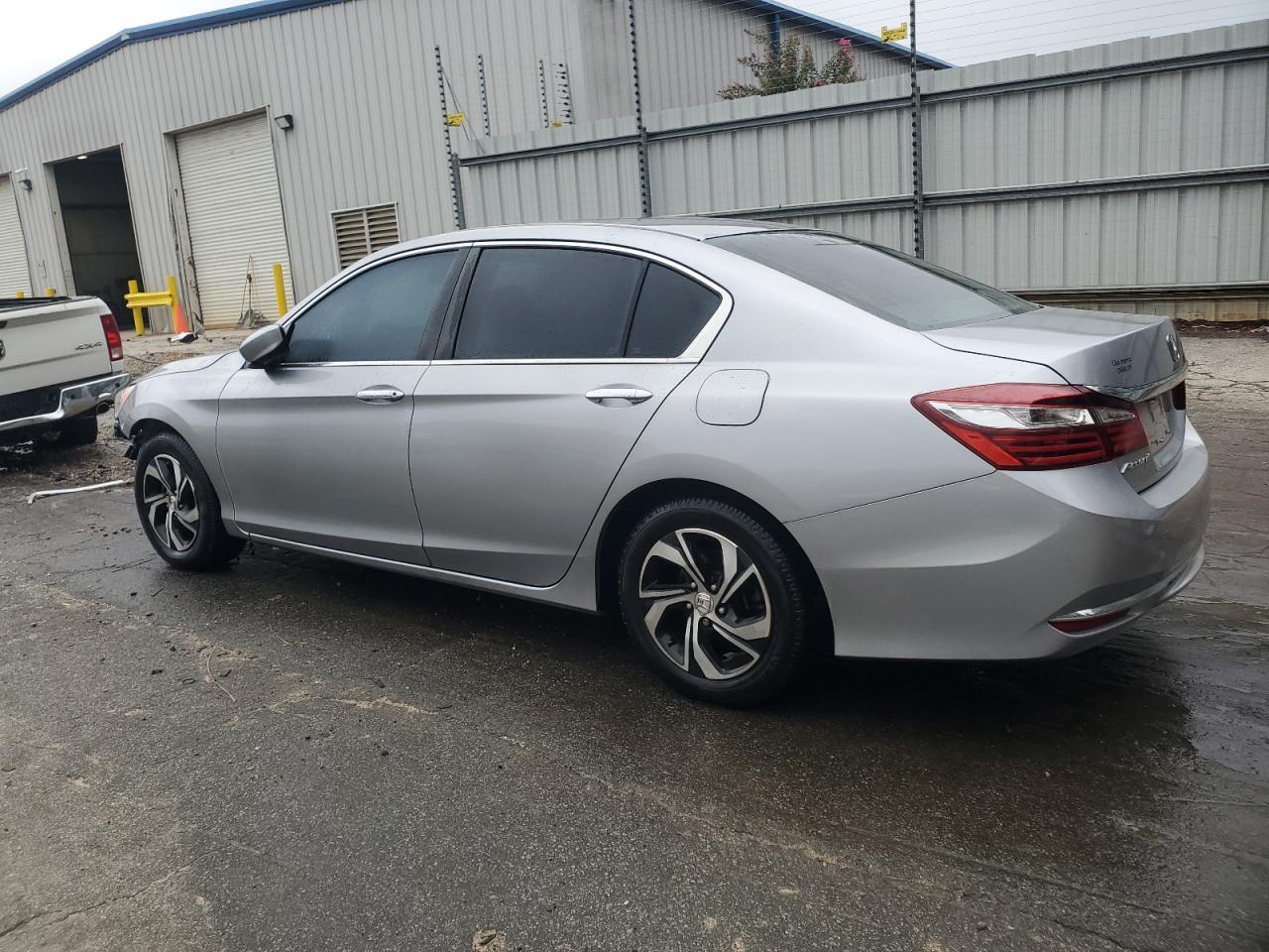 2016 Honda Accord Lx - Фото 2
