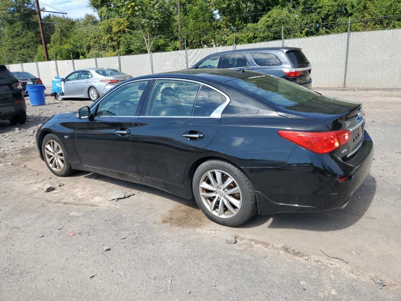 2017 Infiniti Q50 Premium - Фото 2