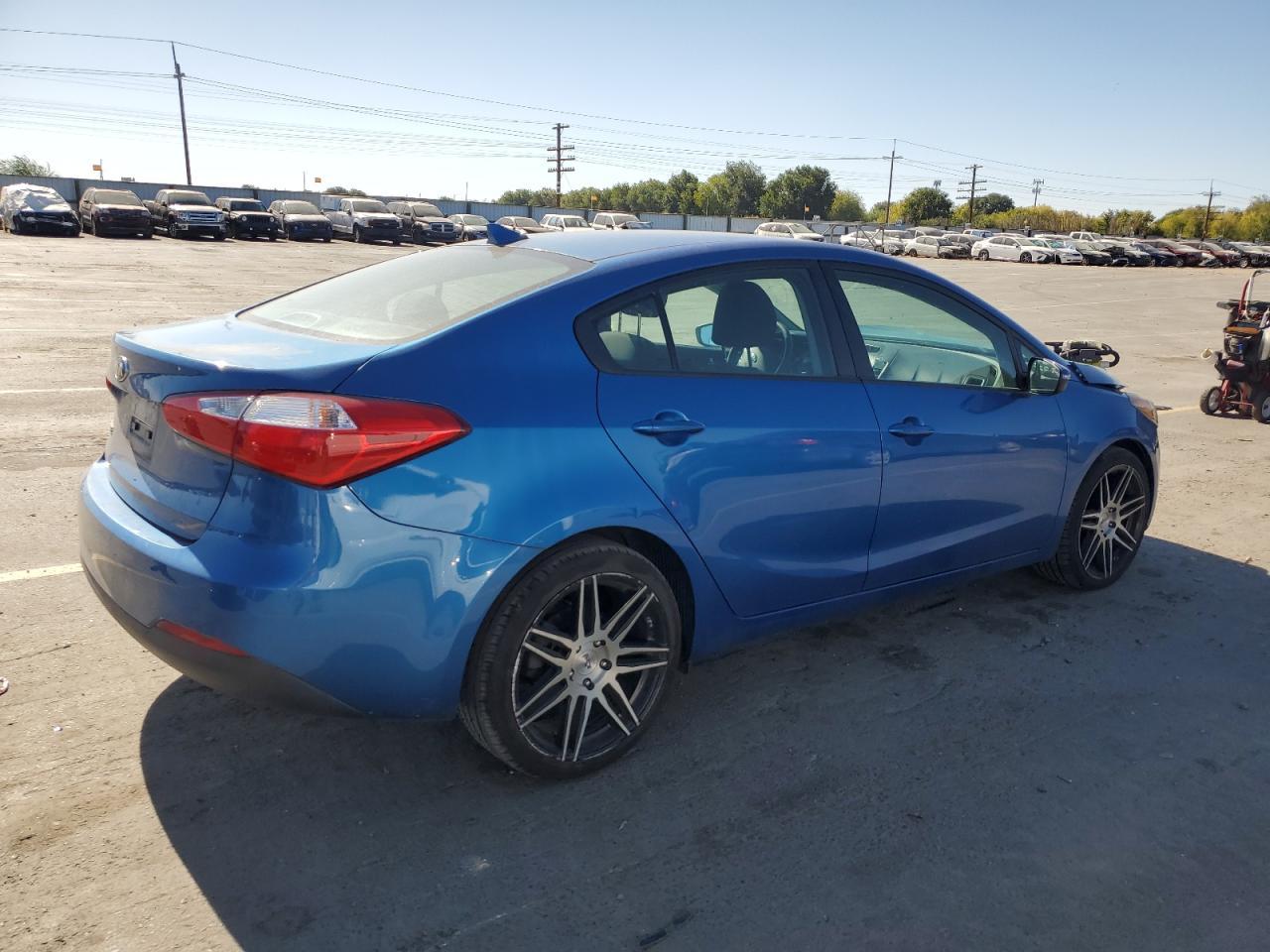 2015 Kia Forte Lx - Фото 3