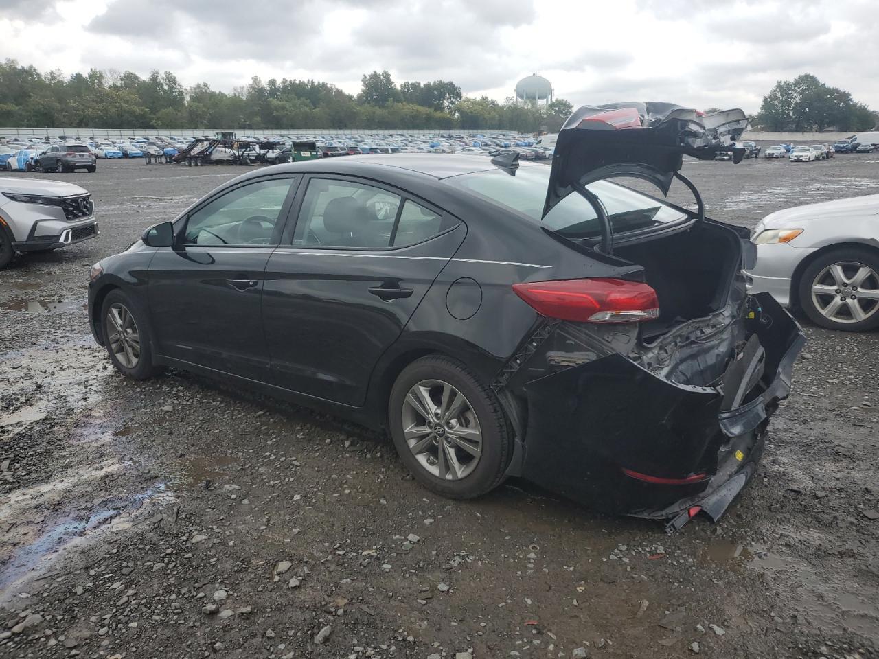 2018 Hyundai Elantra Sel - Фото 2