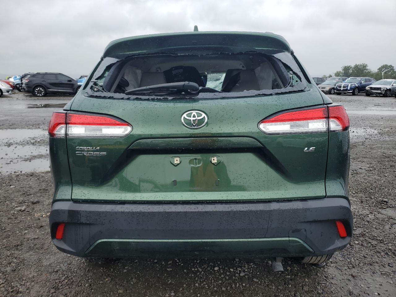 2022 Toyota Corolla Cross Le - Фото 6