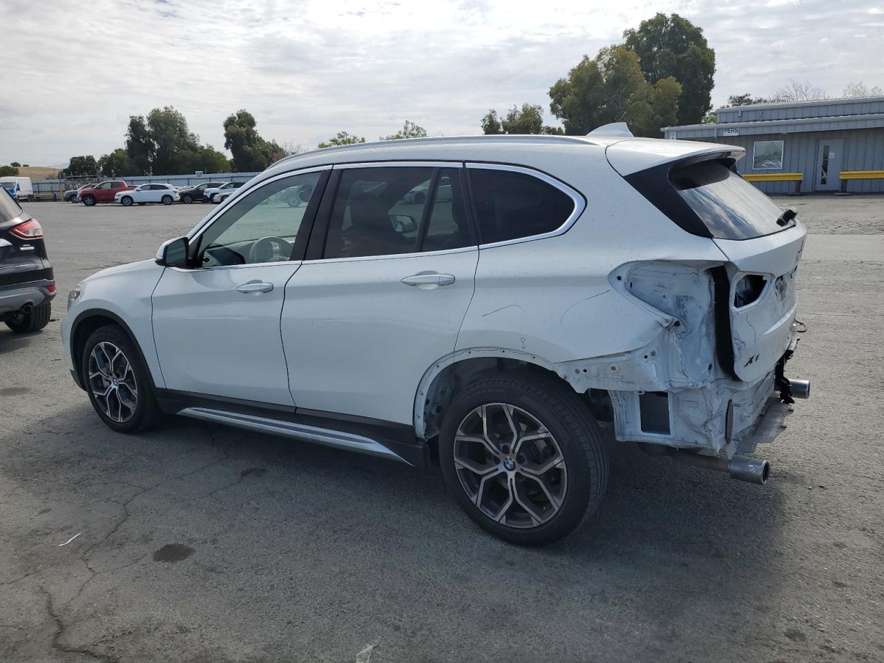 2021 BMW X1 Sdrive28I - Image 2