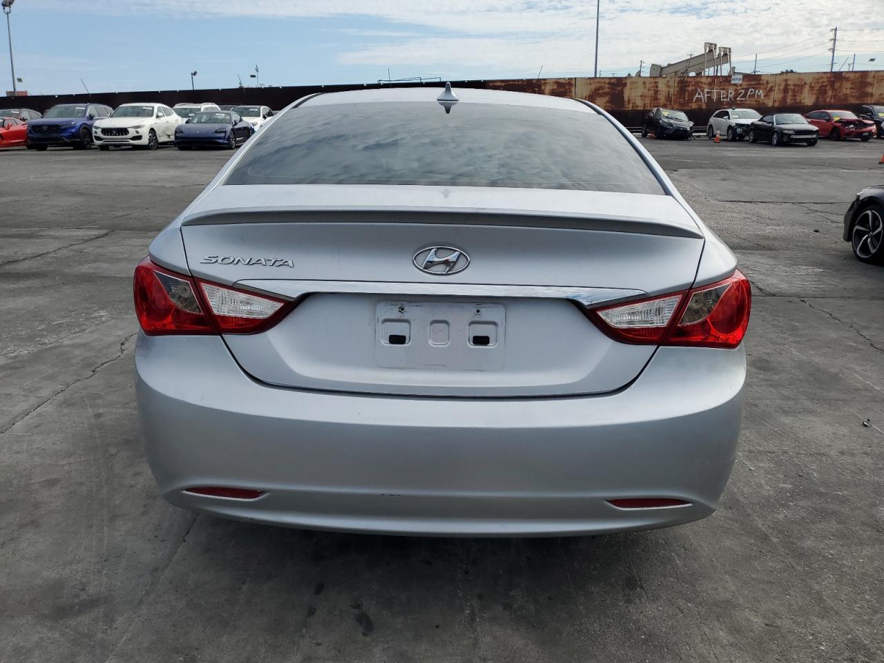 2013 Hyundai Sonata Gls - Фото 6